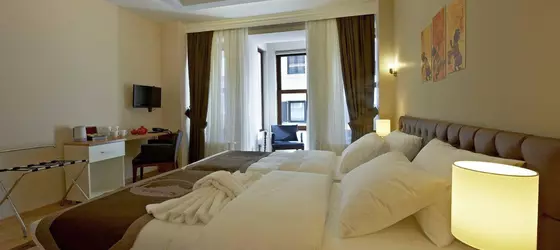 Taksim Plussuite Hotel |  Istanbul  - Beyoğlu - Sütlüce Mahallesi