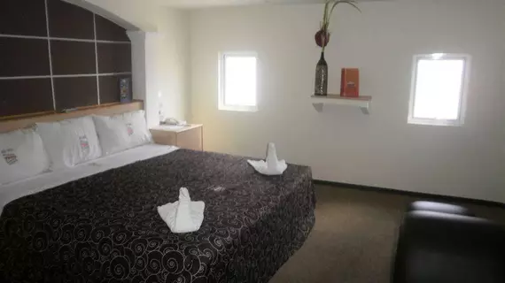 Hotel Express Alejandría | Veracruz - Xalapa (ve civarı) - Emiliano Zapata