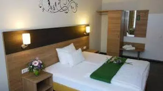 Hotel Luxa | Baden-Wuerttemberg - Mannheim - Mannheim Kent Merkezi