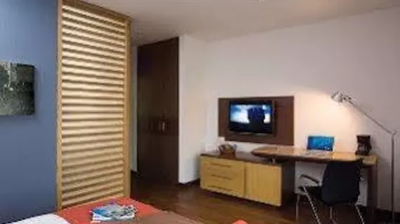 Mercure Bogota bh Retiro | Cundinamarca - Bogota (ve civarı) - Bogota - Zona T - Zona Rosa