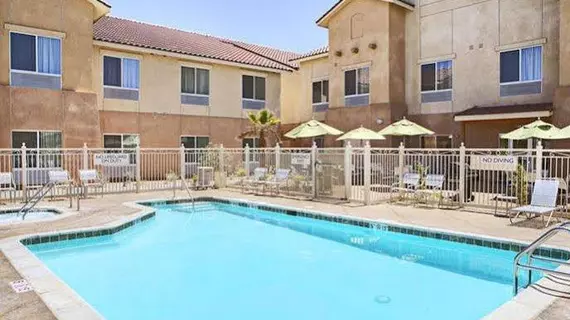 Fairfield Inn & Suites Twentynine Palms - Joshua Tree National Park | Kaliforniya - San Bernardino County - Twentynine Palms (ve civarı) - Twentynine Palms