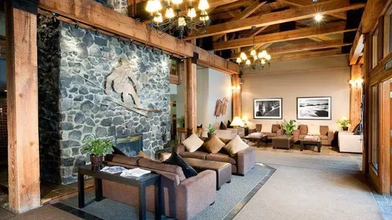 Tantalus Resort Lodge | Britanya Kolombiyası - Whistler - Whistler Village