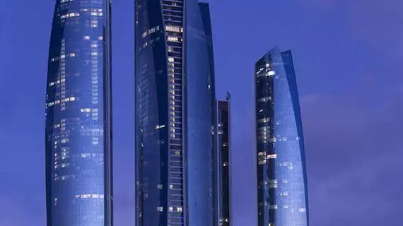 Jumeirah at Etihad Towers Hotel | Abu Dabi - Abu Dabi Kent Merkezi - Abu Dhabi Corniche