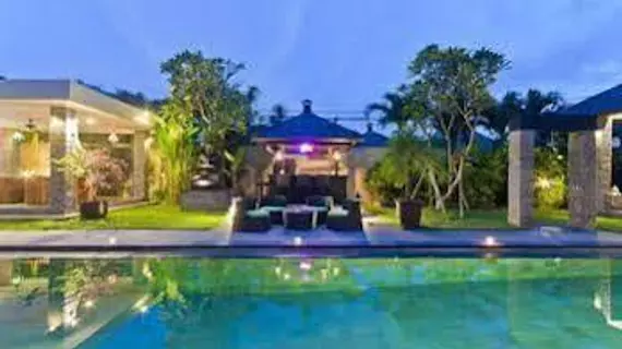 Villa Mahkota | Bali - Badung - Seminyak - Dyanapura