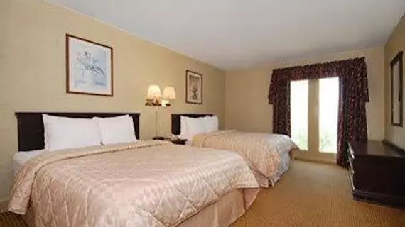 Quality Suites Nashville Airport | Tennessee - Nashville-Davidson - Nashville (ve civarı) - Nashville - Opryland - Donelson