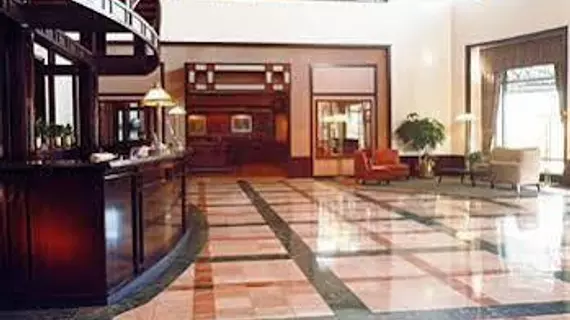 DoubleTree Suites by Hilton Hotel & Conference Center Chicago-Downers Grove | İllinois - Downers Grove