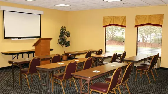 Hampton Inn Clarksville | Indiana - Jeffersonville - Clarksville (ve civarı) - Clarksville