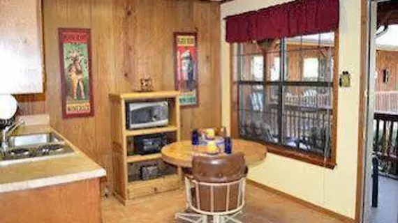 Shadow Mountain Lodge and Cabins | New Mexico - Ruidoso (ve civarı) - Ruidoso