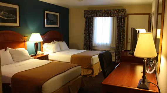 Holiday Inn Express Mackinaw City | Michigan - Mackinaw City