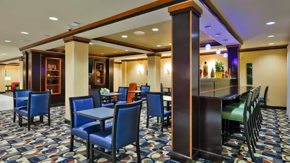 Holiday Inn Express Atmor | Alabama - Evergreen (ve civarı) - Atmore