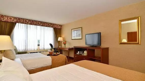 Clarion Hotel Airport Portland | Maine - Portland (ve civarı) - Portland