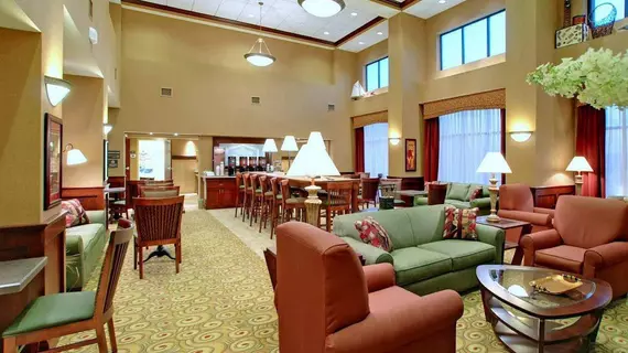 Hampton Inn & Suites Greensburg | Indiana - Greensburg (ve civarı) - Greensburg