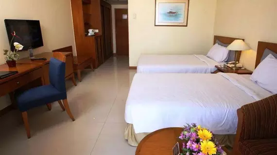 Makassar Golden Hotel | Makassar