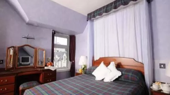 Kyle Hotel | İskoçya - Scottish Highlands - Kyle