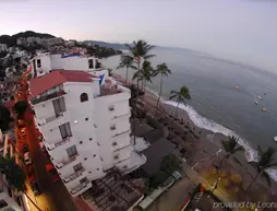 Emperador Vallarta Beachfront Hotel and Suites | Nayarit - Bahía de Banderas - Puerto Vallarta (ve civarı) - Puerto Vallarta - Romantic Zone