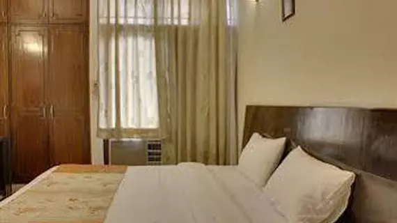 OYO Rooms Galleria | Haryana - Gurugram (ve civarı) - Gurugram