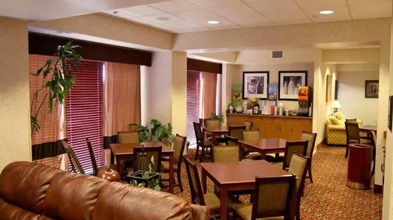 Hampton Inn Houma | Louisiana - Houma (ve civarı) - Houma - Bayou Cane