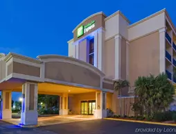 Holiday Inn Express Cape Coral-Fort Myers Area | Florida - Fort Myers (ve civarı) - Cape Coral