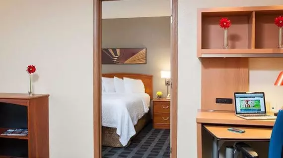 TownePlace Suites by Marriott Indianapolis - Keystone | Indiana - Indianapolis (ve civarı) - Indianapolis