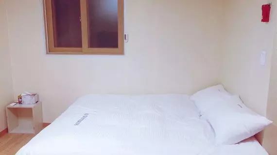 IU Guesthouse | Gyeonggi - Seul (ve civarı) - Seul - Myeongdong