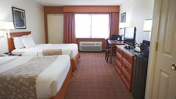 La Quinta Inn & Suites Coral Springs University Dr | Florida - Fort Lauderdale (ve civarı) - Coral Springs