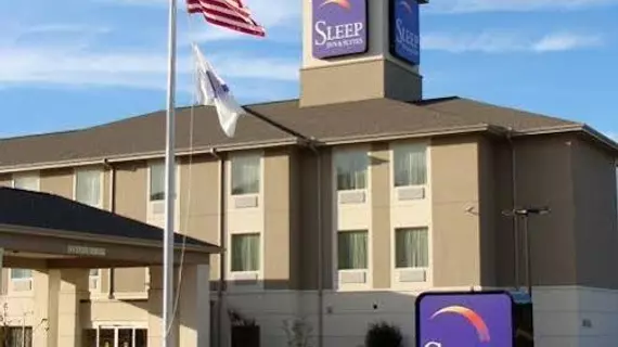 Sleep Inn & Suites Van Buren | Arkansas - Fort Smith (ve civarı) - Van Buren