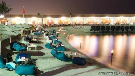 Dubai Marine Beach Resort & Spa | Dubai - Dubai