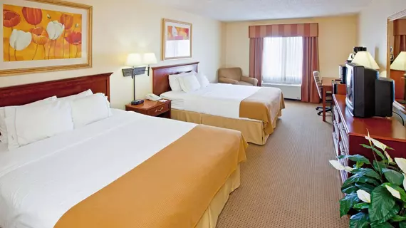 Holiday Inn Express & Suites - Muncie | Indiana - Muncie (ve civarı) - Muncie