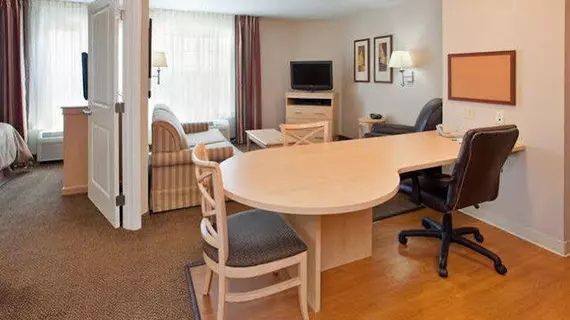 Candlewood Suites Olathe | Kansas - Kansas City (ve civarı) - Olathe