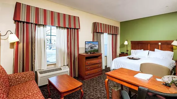 Hampton Inn & Suites Rockland ME | Maine - Camden (ve civarı) - Thomaston