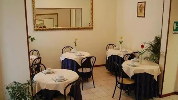 Hotel Airone | Toskana - Floransa (il) - Floransa - Novoli - San Donato