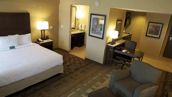 Homewood Suites by Hilton Coralville - Iowa River Landing | Iowa - Cedar Rapids - Iowa City (ve civarı) - Coralville