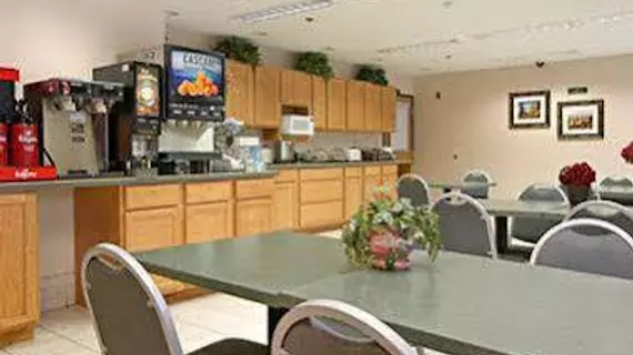 Days Inn Kent 84th Ave | Washington - Seattle (ve dolayları) - Kent