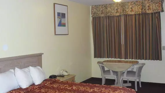 Beachway Inn | Kaliforniya - San Luis Obispo (ve civarı) - Arroyo Grande