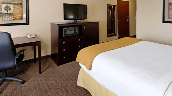 Holiday Inn Express Hotel & Suites Portland - Jantzen Beach | Oregon - Portland (ve civarı) - Portland