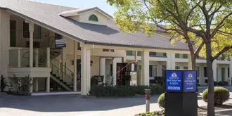 Americas Best Value Inn & Suites - Wine Country