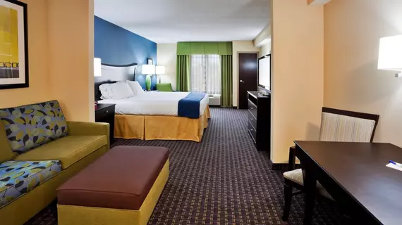 Holiday Inn Express Hotel & Suites Largo-Clearwater | Florida - St. Petersburg - Clearwater (ve civarı) - Largo