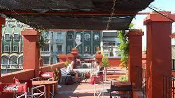 Hostel Estoril | Buenos Aires (ili) - Buenos Aires (ve civarı) - Buenos Aires - Capital Federal District