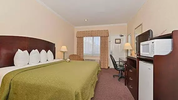 Quality Inn Temecula Valley Wine Country | Kaliforniya - Riverside County - Temecula (ve civarı) - Temecula