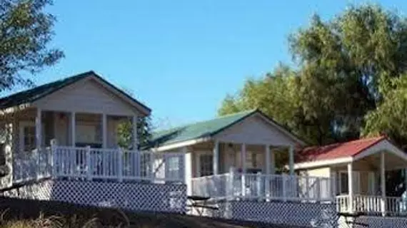 Rancho Oso RV & Camping Resort | Kaliforniya - Santa Barbara (ve civarı) - Santa Barbara