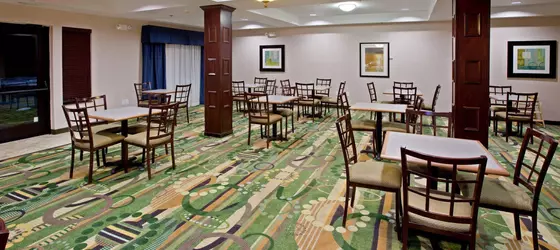 Holiday Inn Express Hotel & Suites | Indiana - Indianapolis (ve civarı) - Shelbyville