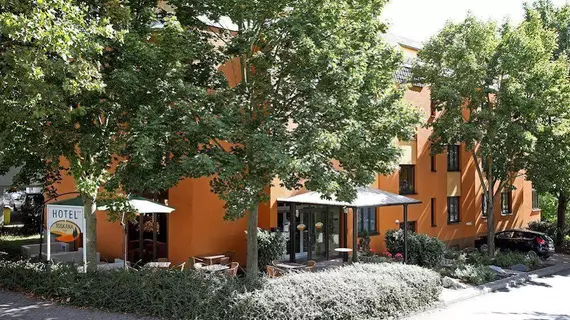 Hotel Toskana | Hessen - Wiesbaden - Wiesbaden-Erbenheim