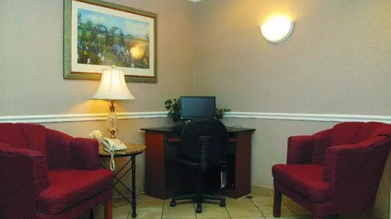 La Quinta Inn & Suites Nashville Franklin | Tennessee - Nashville-Davidson - Nashville (ve civarı) - Franklin