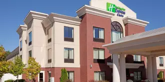 Holiday Inn Express Hotel & Suites Manchester - Airport