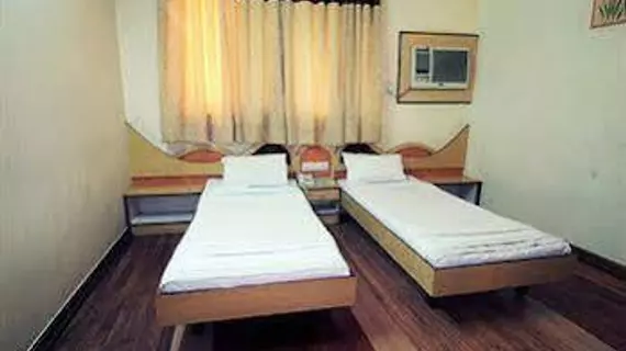 Hotel Host Inn | Gujarat - Ahmedabad Bölgesi - Ahmedabad - Ahmedabad Kent Merkezi