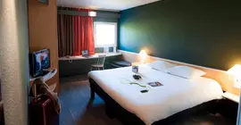 ibis Nantes Saint Herblain | Pays de la Loire - Loire-Atlantique - Nantes (ve civarı) - Saint-Herblain