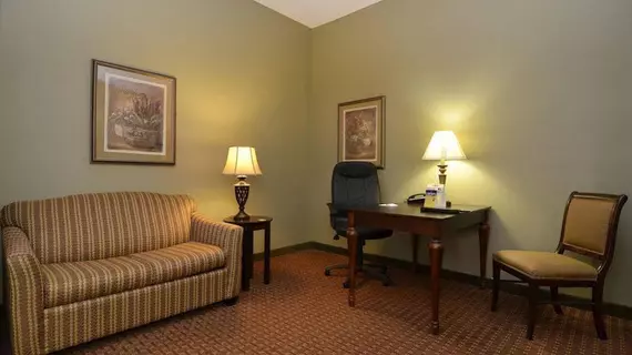 Best Western Plus Two Rivers Hotel & Suites | Alabama - Demopolis (ve civarı) - Demopolis