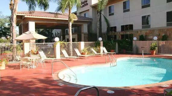 Hampton Inn & Suites Ontario | Kaliforniya - Los Angeles County - Ontario