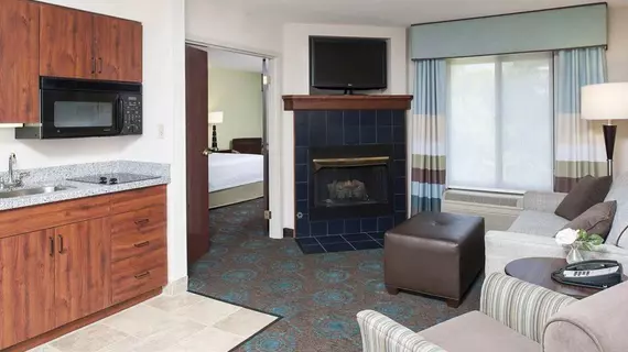 Hampton Inn & Suites Kokomo | Indiana - Kokomo (ve civarı) - Kokomo