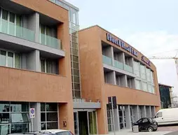 Hotel Real Fini Baia Del Re | Emilia-Romagna - Modena (vilayet) - Modena - San Donnino della Nizzola